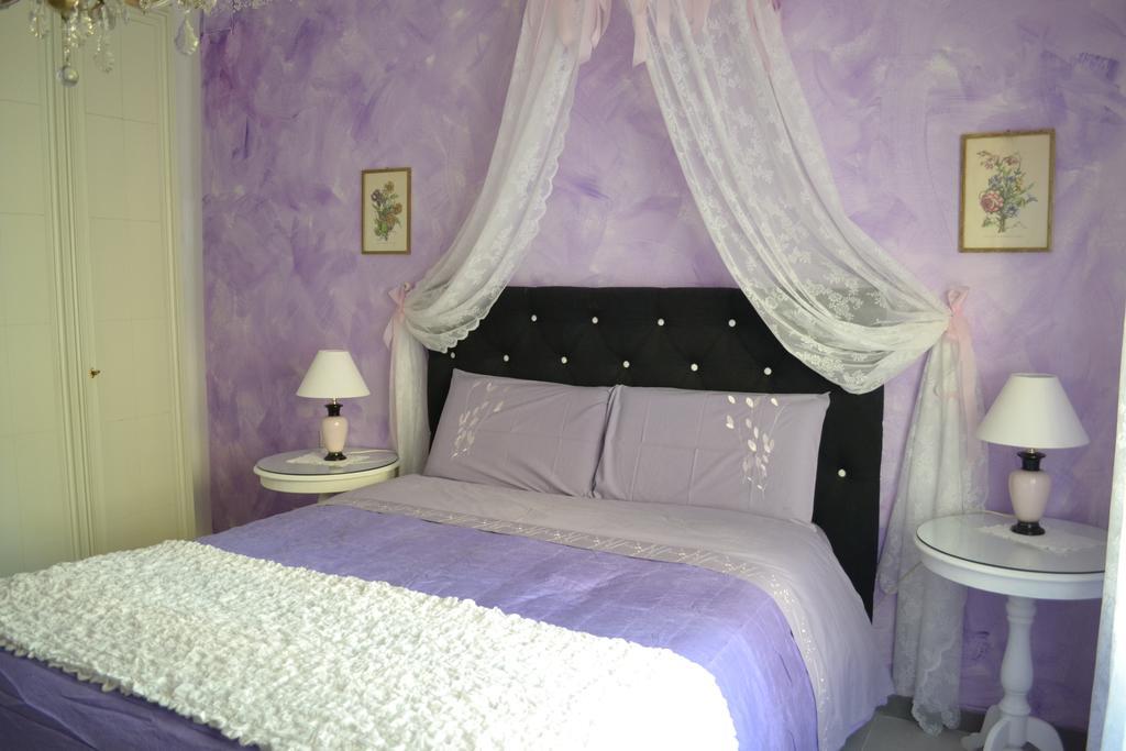 Le Bouganville Apartment เดเซนซาโนเดลการ์ดา ภายนอก รูปภาพ